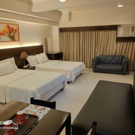 Tagaytay Staycation By Naya And Darla W Free Swimming Pool, Wifi & Netflix Tagaytay City Екстер'єр фото