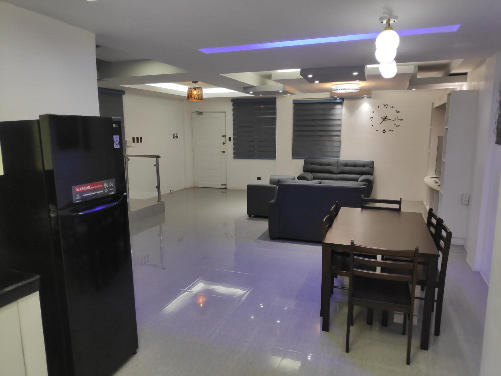 Tagaytay Staycation By Naya And Darla W Free Swimming Pool, Wifi & Netflix Tagaytay City Екстер'єр фото