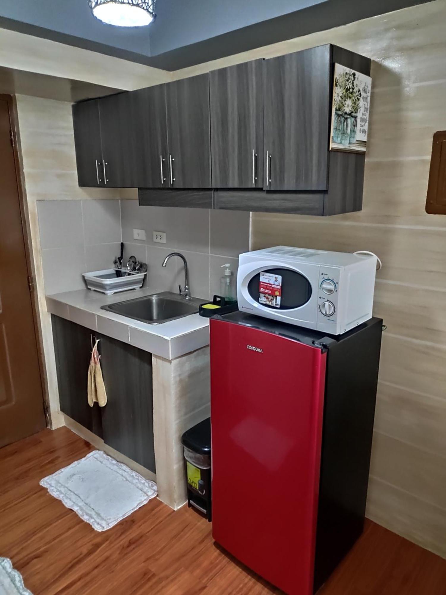 Tagaytay Staycation By Naya And Darla W Free Swimming Pool, Wifi & Netflix Tagaytay City Екстер'єр фото