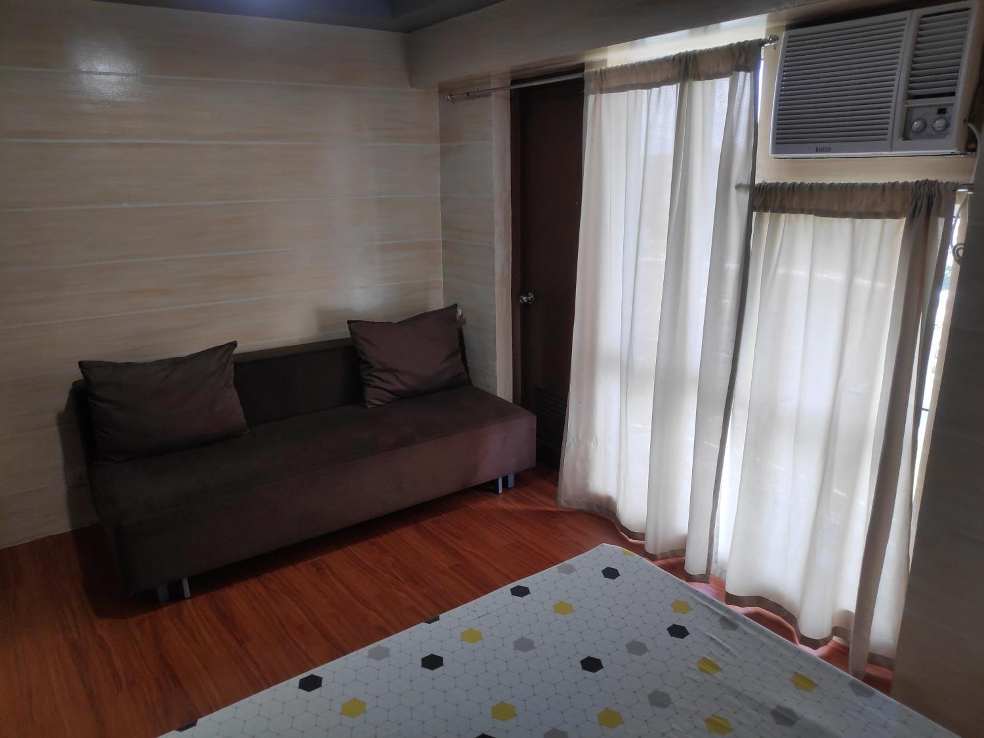 Tagaytay Staycation By Naya And Darla W Free Swimming Pool, Wifi & Netflix Tagaytay City Екстер'єр фото