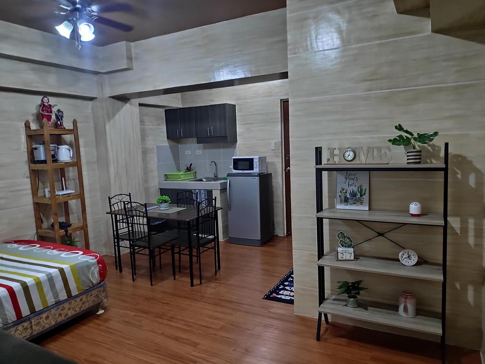 Tagaytay Staycation By Naya And Darla W Free Swimming Pool, Wifi & Netflix Tagaytay City Екстер'єр фото